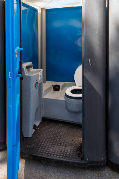 Portable bathroom rental in Flower Hill, NY