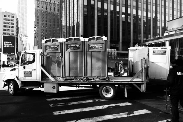Portable Toilet Options We Offer in Flower Hill, NY